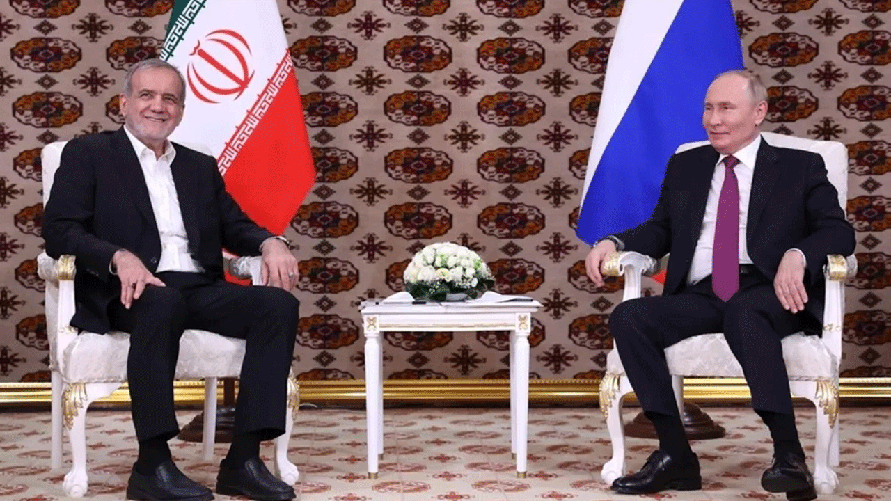 Foto - Ahmed Şara ile görüşen Putin’den İran kararı! Başarılı olursa dengeler kökten değişir