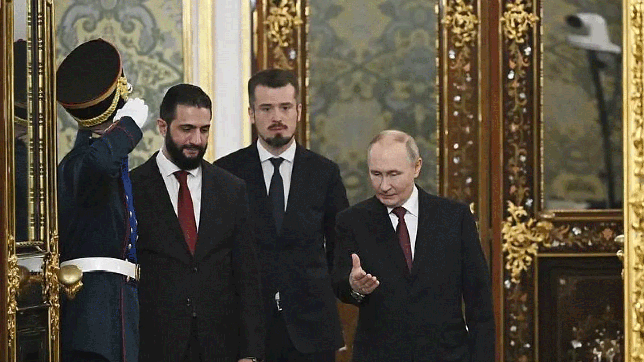 Foto - Ahmed Şara ile görüşen Putin’den İran kararı! Başarılı olursa dengeler kökten değişir