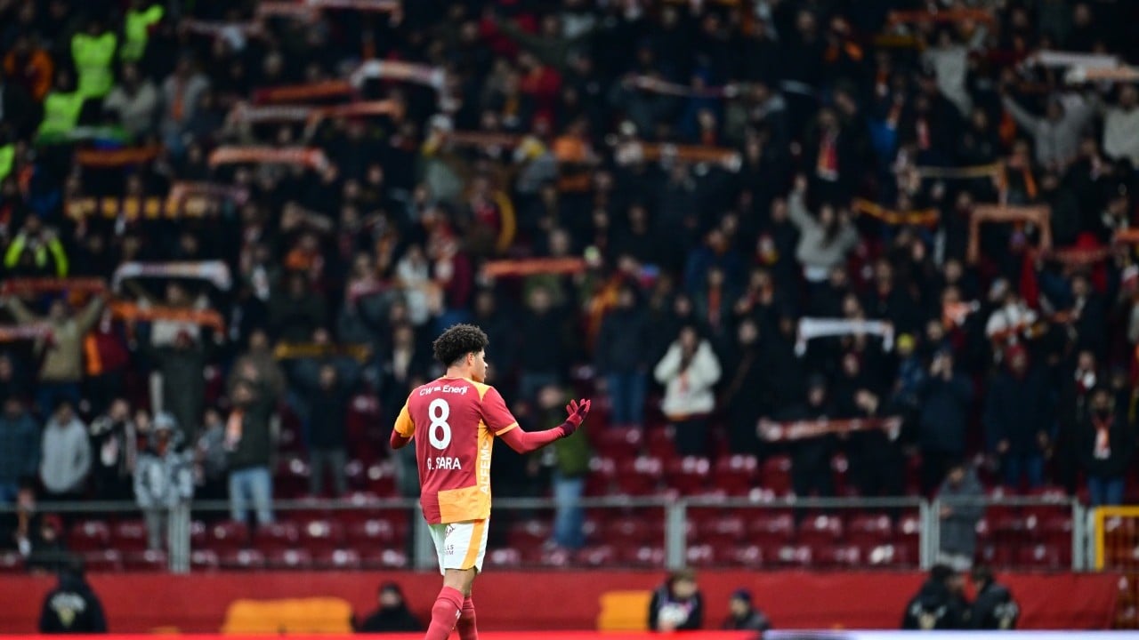 Foto - Ahmet Çakar adeta çıldırdı: '85 milyonu aptal mı sanıyorsunuz?' Şaka mı bu yahu...