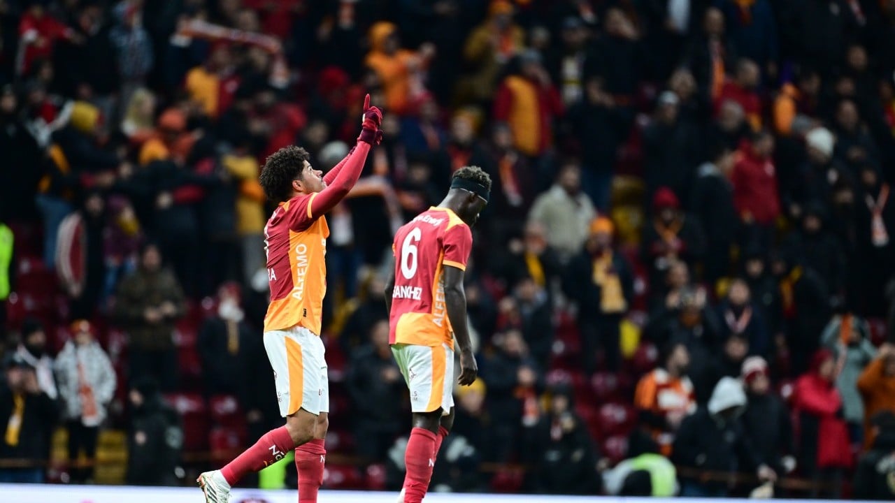 Foto - Ahmet Çakar adeta çıldırdı: '85 milyonu aptal mı sanıyorsunuz?' Şaka mı bu yahu...