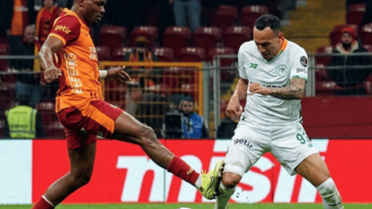 Foto - Ahmet Çakar hakem Ali Şansalan’a ateş püskürdü: 'Bu nasıl kırmızı değil?'