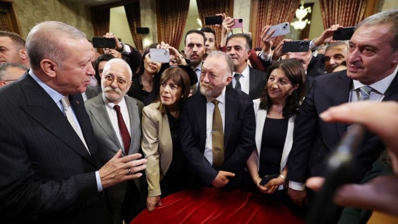 Foto - Ahmet Hakan, "Erdoğan, DEM’in son dönemlerdeki tutumundan memnun değil" dedi, "ama"sını bakın nasıl açıkladı