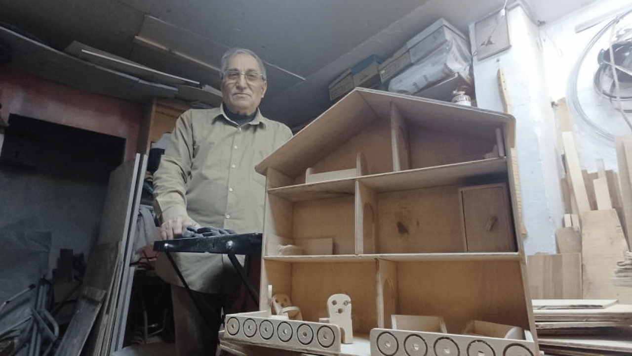 Foto - Ahşap oymacısı Mehmet usta isyan etti: Mesleği yaşatacak çırak bulamıyor