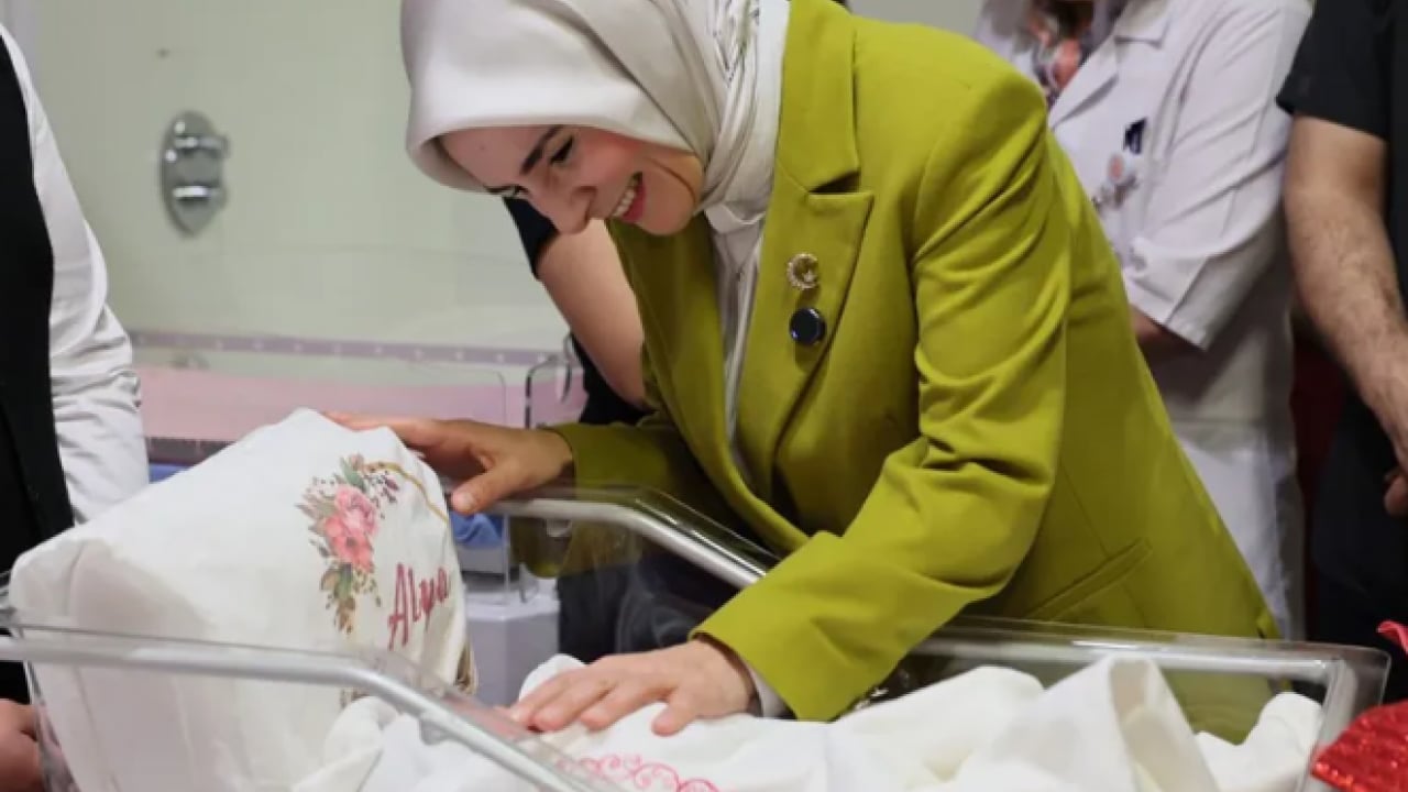 Foto - Aile bakanından doğum izni müjdesi: Hem anneler hem babalar için düzenleme