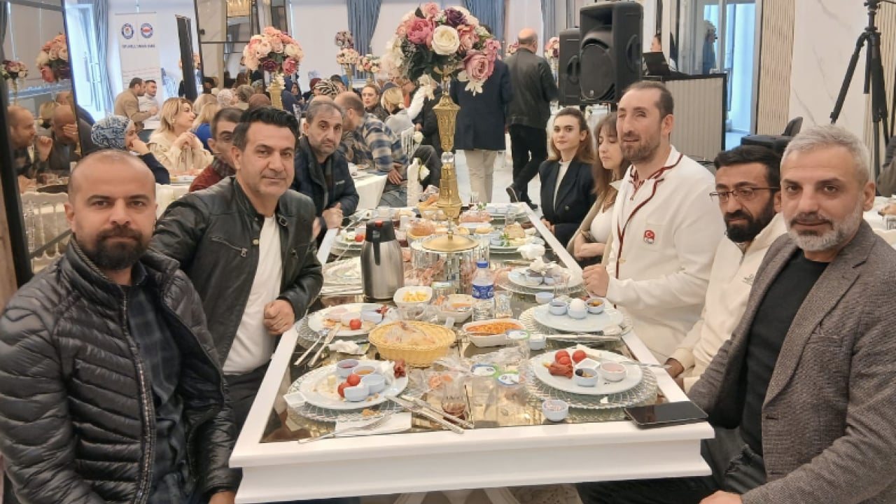 Foto - Aile buluşması... Engelli çalışanlarımızın sesi olmaya, sorunlarını görünür kılmaya devam edeceğiz!