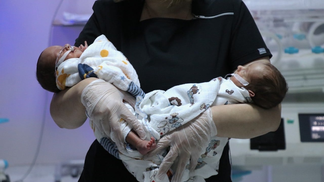 Foto - Aile hayırseverlerden destek bekliyor: Prematüre dördüzler 34 günde hayata tutundu
