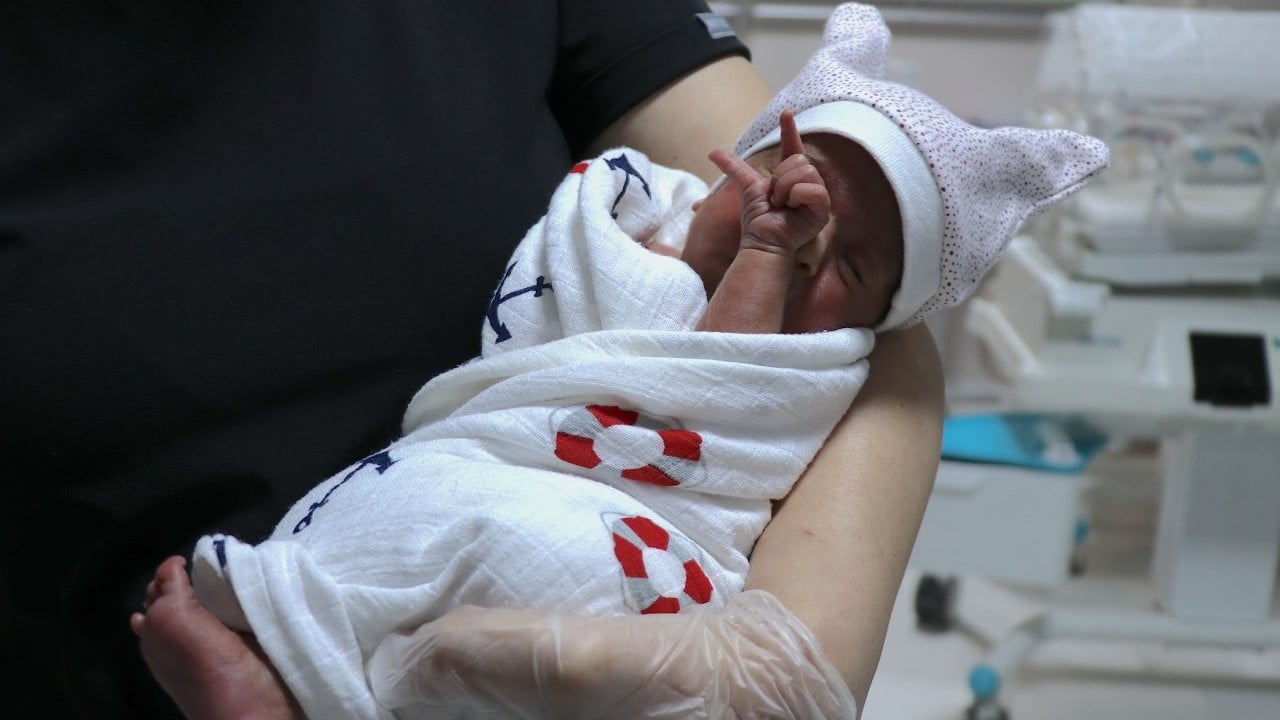 Foto - Aile hayırseverlerden destek bekliyor: Prematüre dördüzler 34 günde hayata tutundu