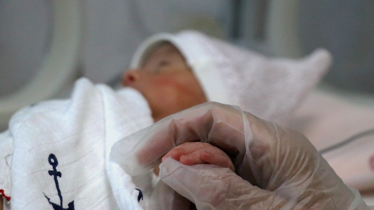Foto - Aile hayırseverlerden destek bekliyor: Prematüre dördüzler 34 günde hayata tutundu