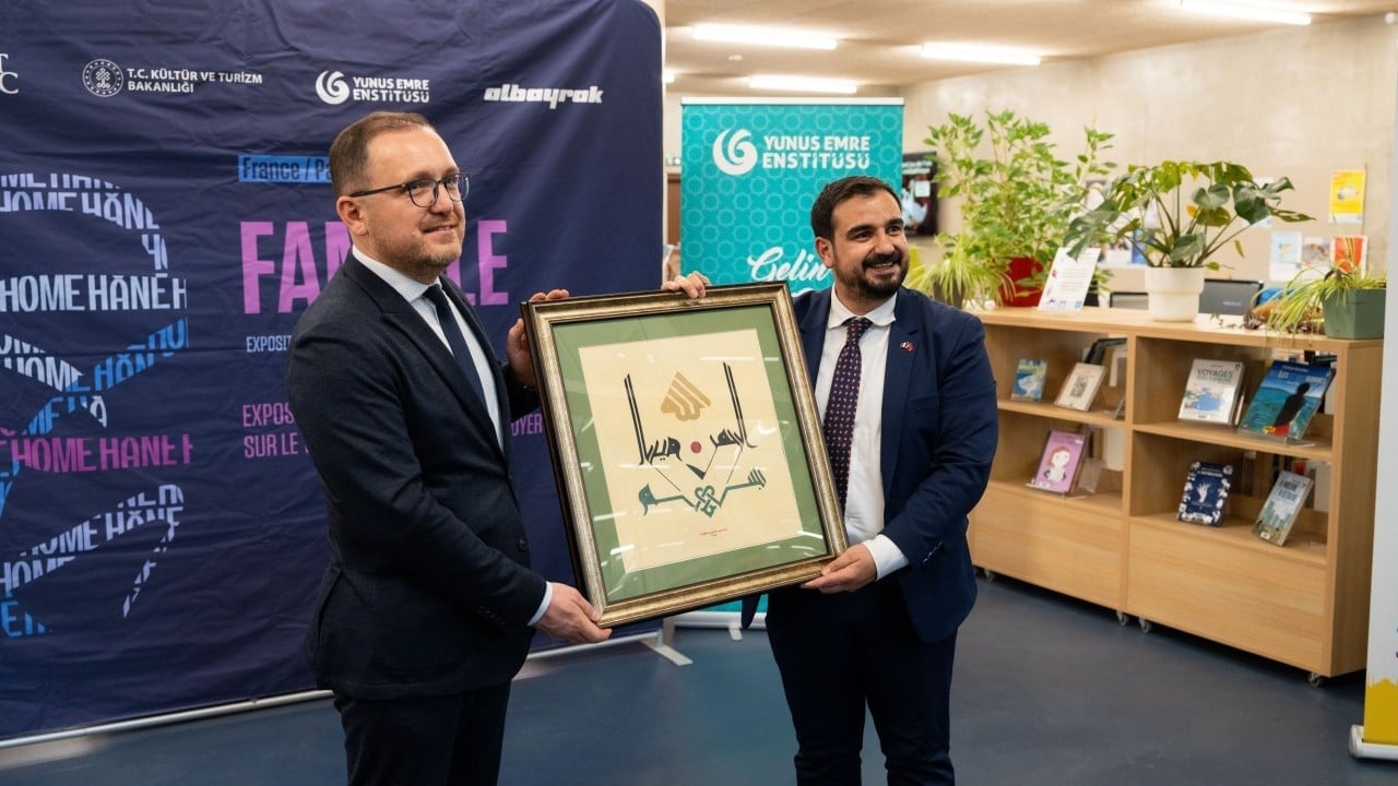 Foto - Aile, Nesil, İz: Hâne... Hâne İslam Sanatları Sergisi Paris’te