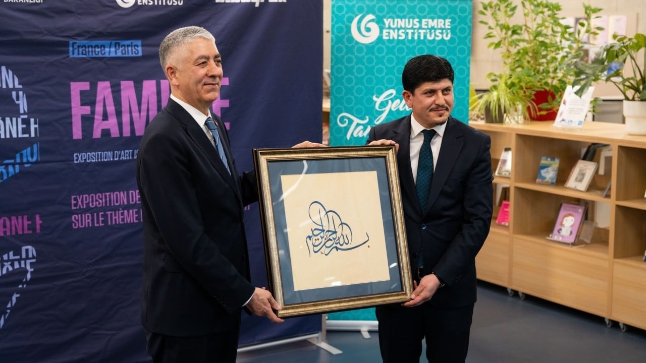 Foto - Aile, Nesil, İz: Hâne... Hâne İslam Sanatları Sergisi Paris’te