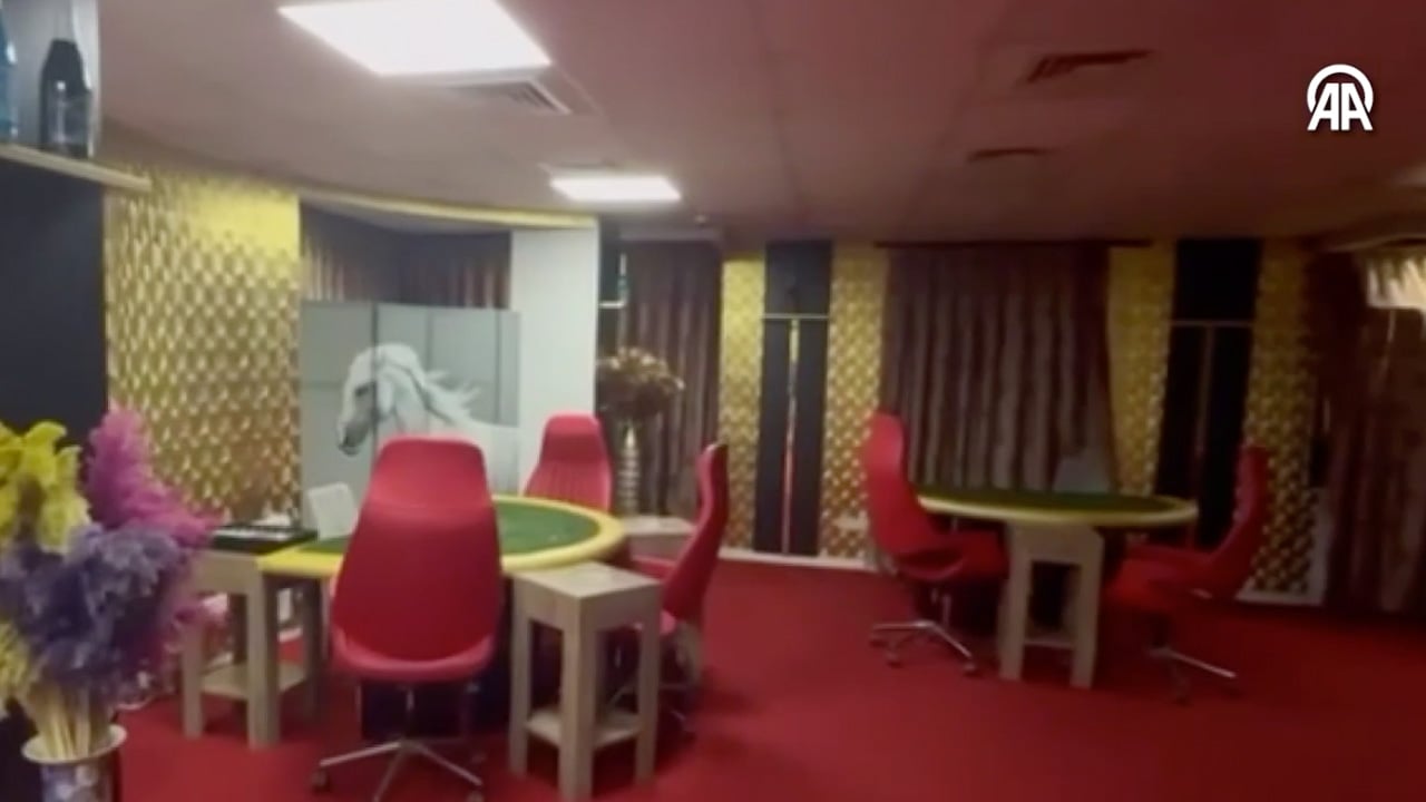 Foto - Ailecek kumar tuzağı: Böyle babanın oğlu da böyle olur