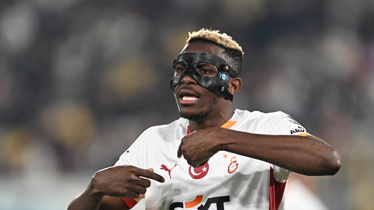 Foto - Ajax’ta 3 gol attı ama… Osimhen'den büyük övgü: Yaşlı ama hala aç