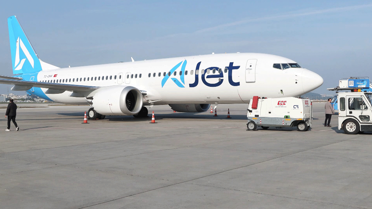 AJet'in filosu genişliyor! Fabrika çıkışlı 7'nci uçak İstanbul'da
