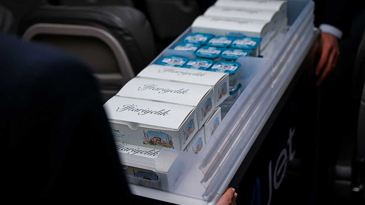 Foto - AJet'ten Ramazan jesti! İftar ve sahur ikramı yapılacak