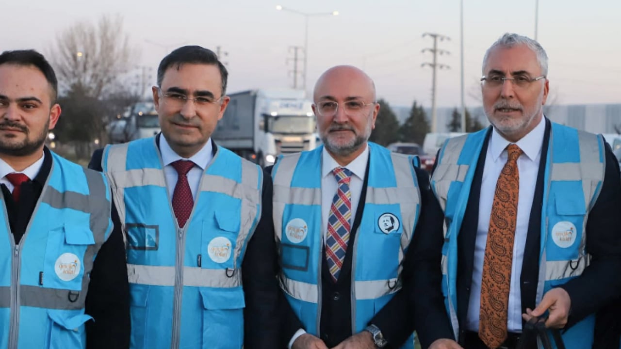 Foto - AK Parti Afyonkarahisar, Bakan Vedat Işıkhan'ı ağırladı