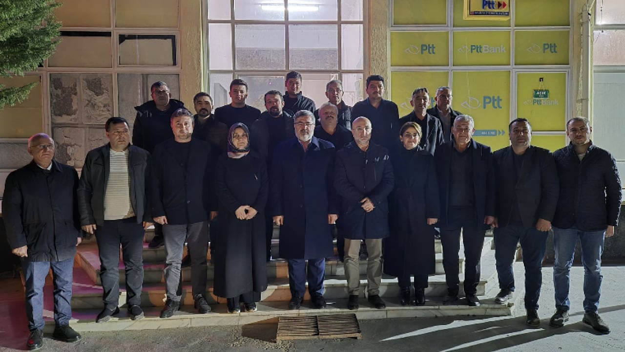 Foto - AK Parti Afyonkarahisar heyeti, Kayıhan'da sahur programında buluştu...