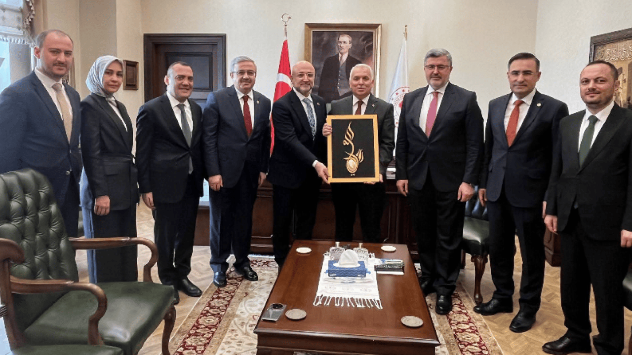 AK Parti Afyonkarahisar heyetinden İçişleri Bakanlığı'na ziyaret...