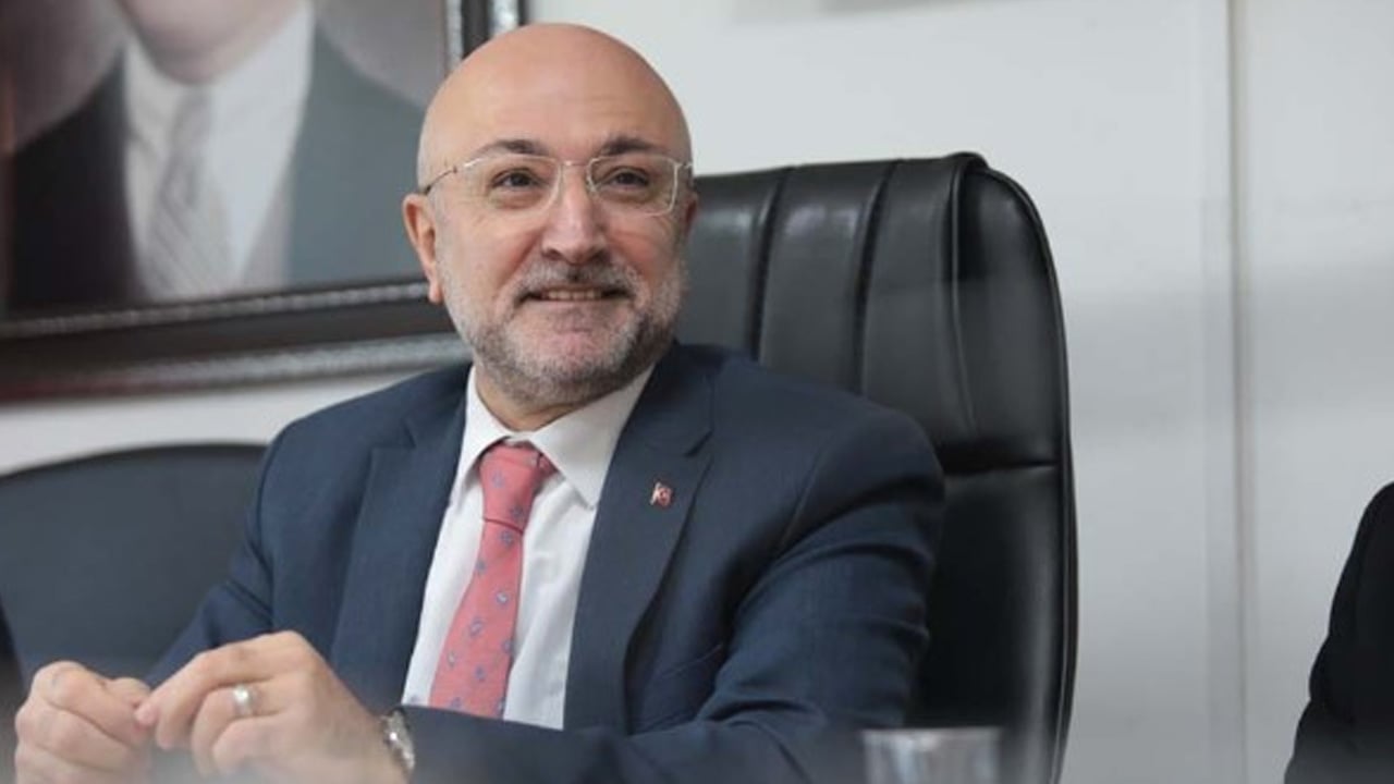 Foto - AK Parti Afyonkarahisar İl Başkanı Av. Turgay Şahin'den '27 Nisan e-muhtıra' mesajı 