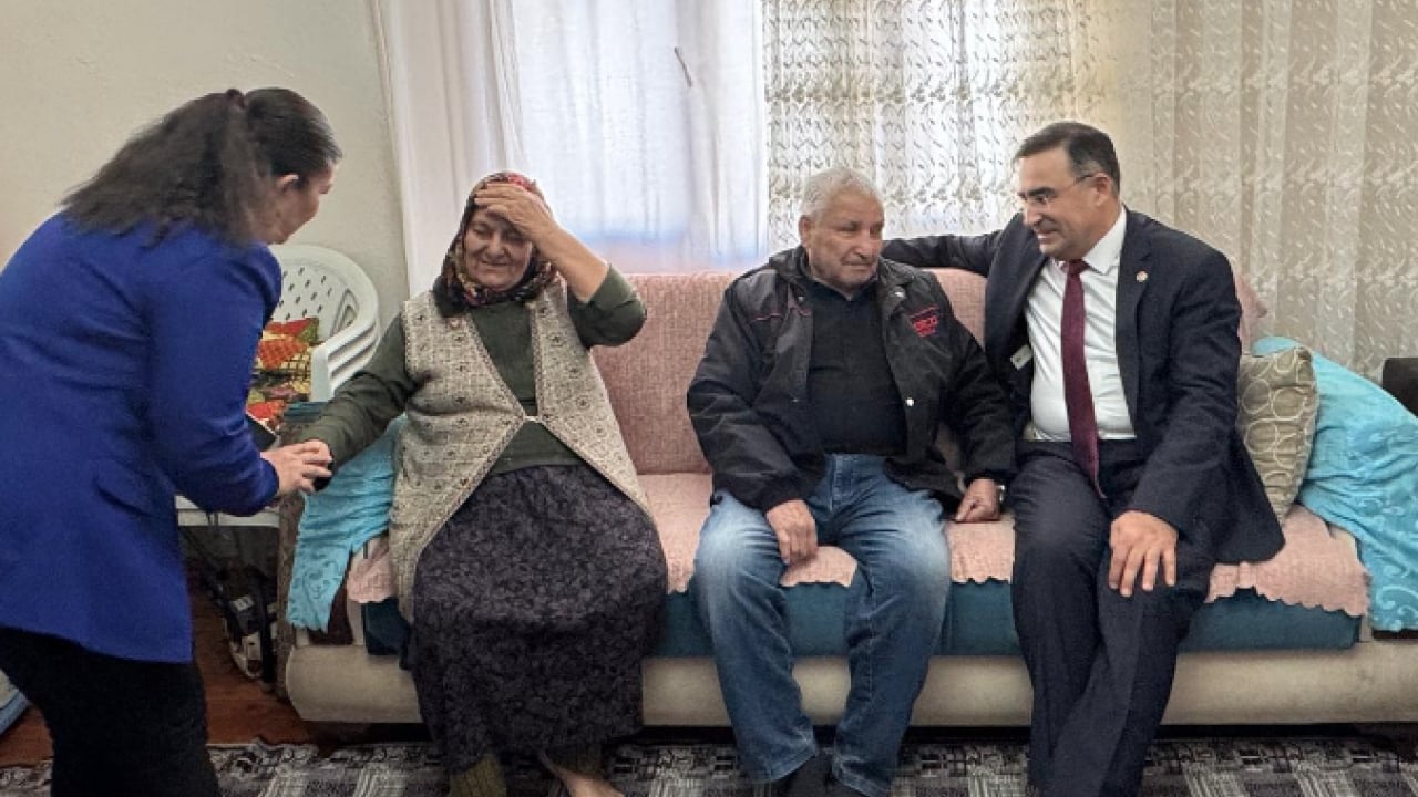 Foto - AK Parti Afyonkarahisar Milletvekili Dr. Hasan Arslan Adana’da