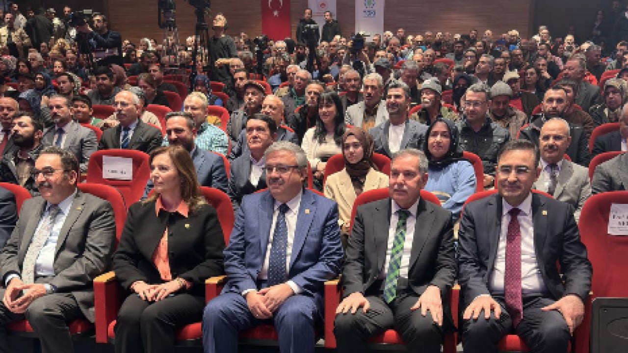 Foto - AK Parti Afyonkarahisar Milletvekili Dr. Hasan Arslan Adana’da