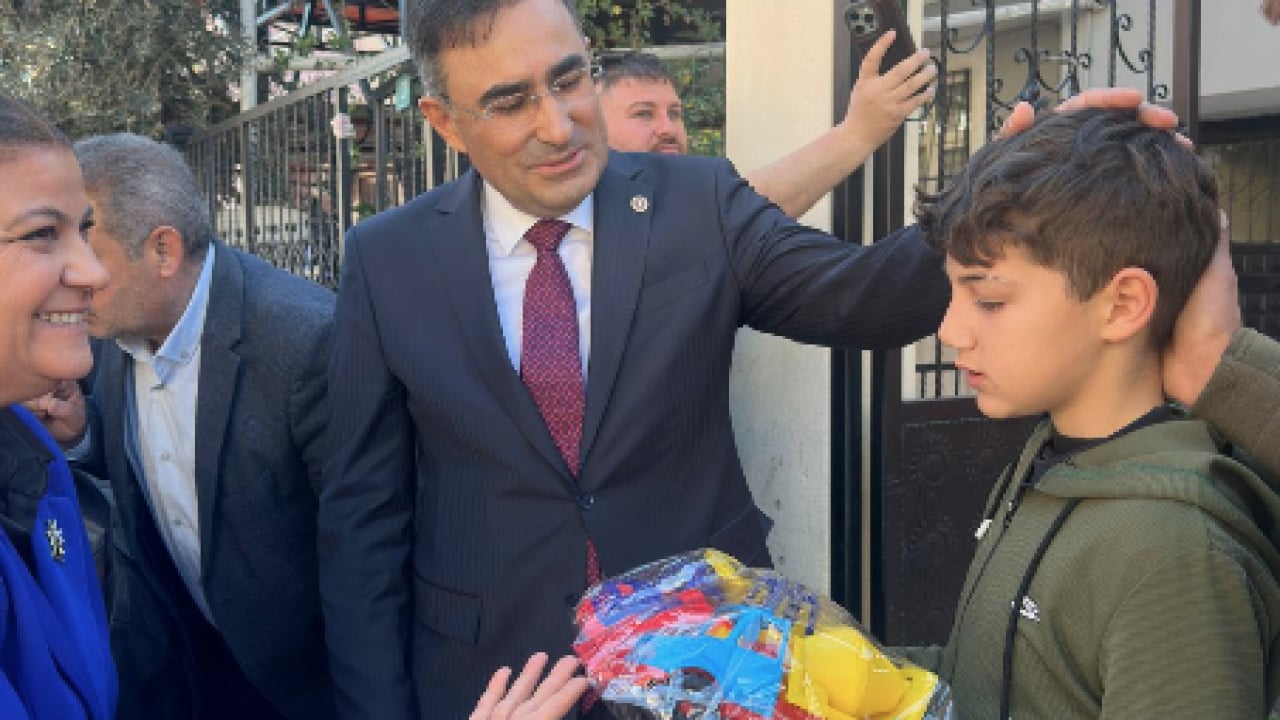 Foto - AK Parti Afyonkarahisar Milletvekili Dr. Hasan Arslan Adana’da