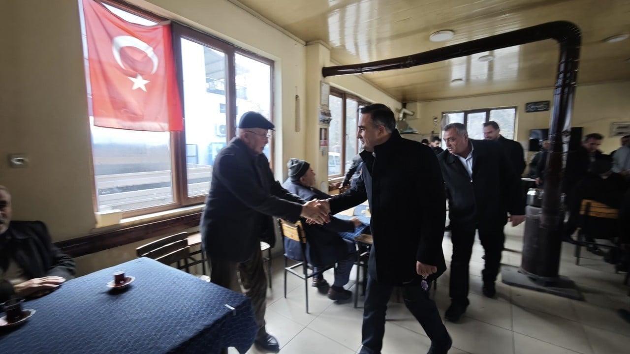 Foto - AK Parti Afyonkarahisar Milletvekili Dr. Hasan Arslan’dan CHP’ye Sert Eleştiriler! "Dezenformasyon ve İkiyüzlülük" Tepkisi 