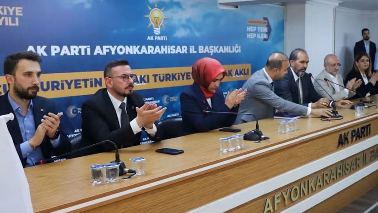Foto - AK Parti Afyonkarahisar'da temayül yoklaması gerçekleşti...