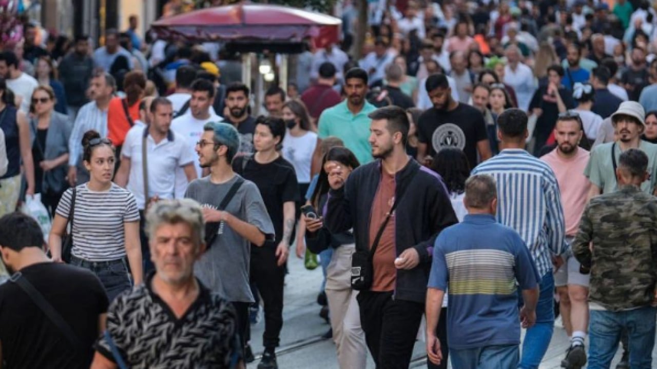 Foto - Ak Parti harekete geçti: Gençler için tarihi fırsat!