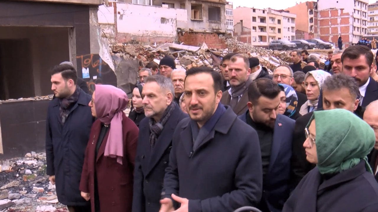 Foto - AK Parti İstanbul İl Başkanı, maskelerini indirdi: CHP’li İBB’den kentsel dönüşüme darbe