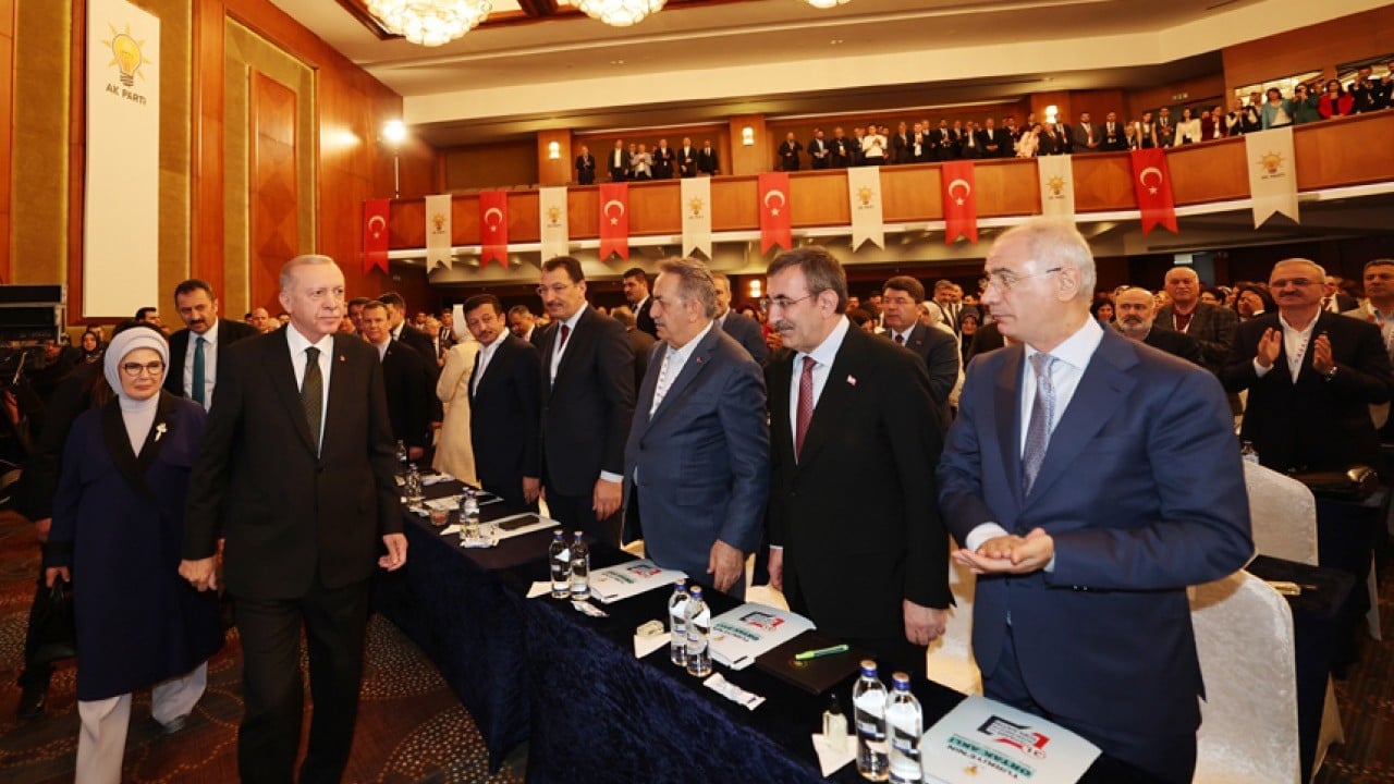 Foto - AK Parti kampa hazırlanıyor! Önemli kararların çıkması bekleniyor 