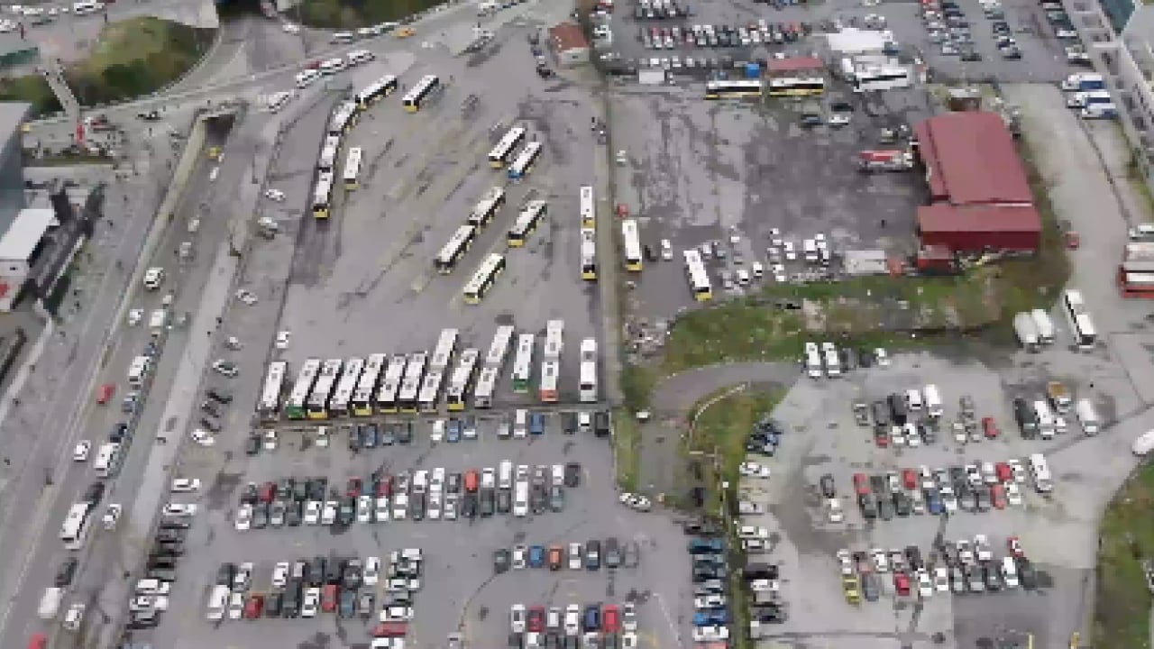 Foto - AK Parti, Levent'teki İETT garajının imara açılmasını yargıya taşıyacak! 'Yeşil alan' önergesini İmamoğlu veto etti!