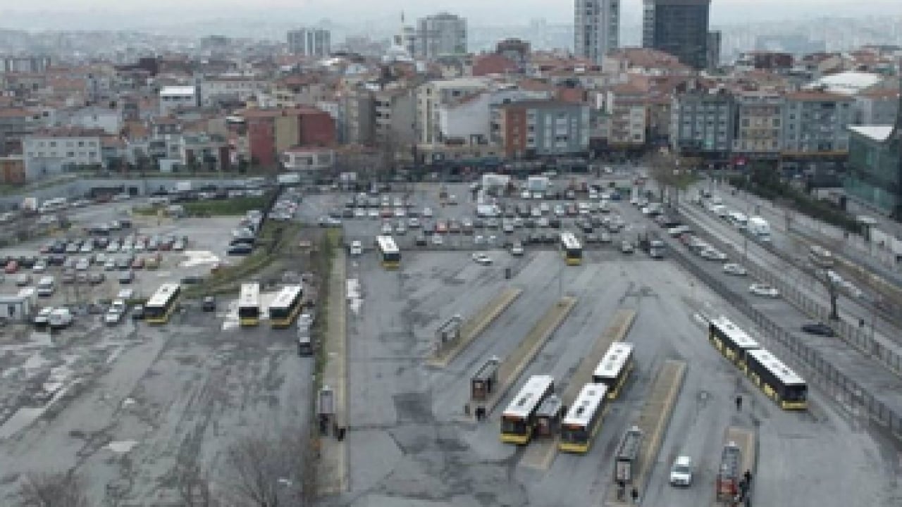 Foto - AK Parti, Levent'teki İETT garajının imara açılmasını yargıya taşıyacak! 'Yeşil alan' önergesini İmamoğlu veto etti!