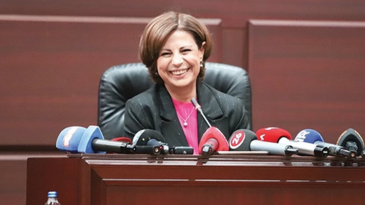 Foto - AK Parti'den Ayşe Ünlüce'ye sert tepki: Eskişehir 2 yıl 'mış gibi' yönetildi!