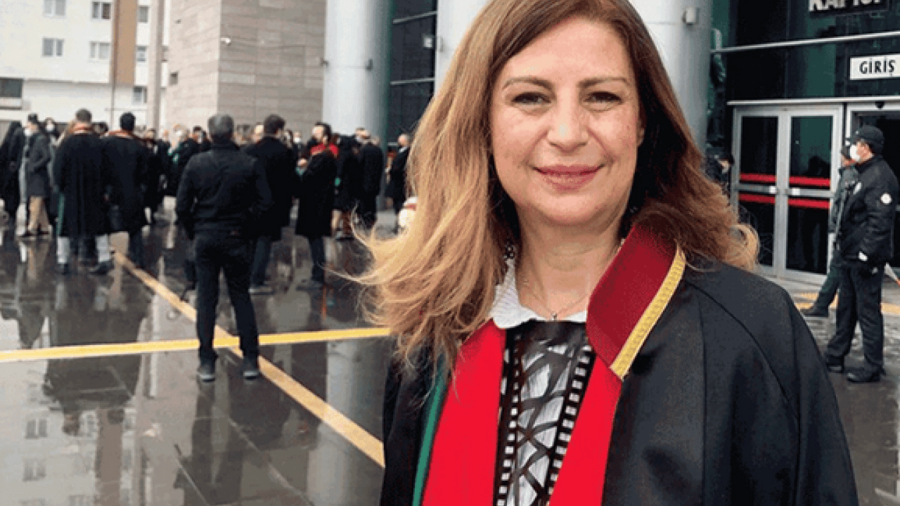 Foto - AK Parti'den Ayşe Ünlüce'ye sert tepki: Eskişehir 2 yıl 'mış gibi' yönetildi!