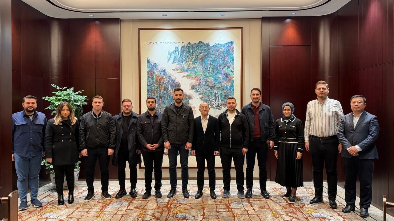 Foto - AK Parti’den, "Hiç yakışmadı" dedirten Çin hamlesi: Gerçekten yazık