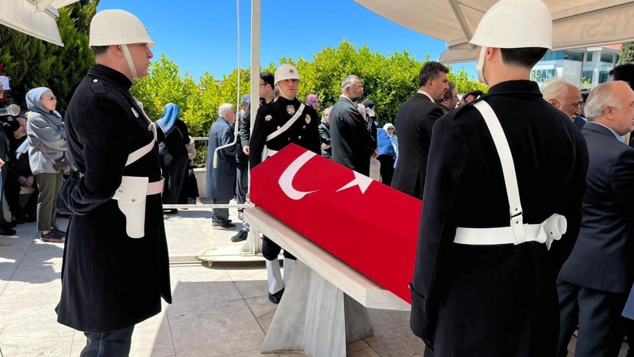 Foto - AK Partili eski milletvekili son yolculuğuna uğurlandı