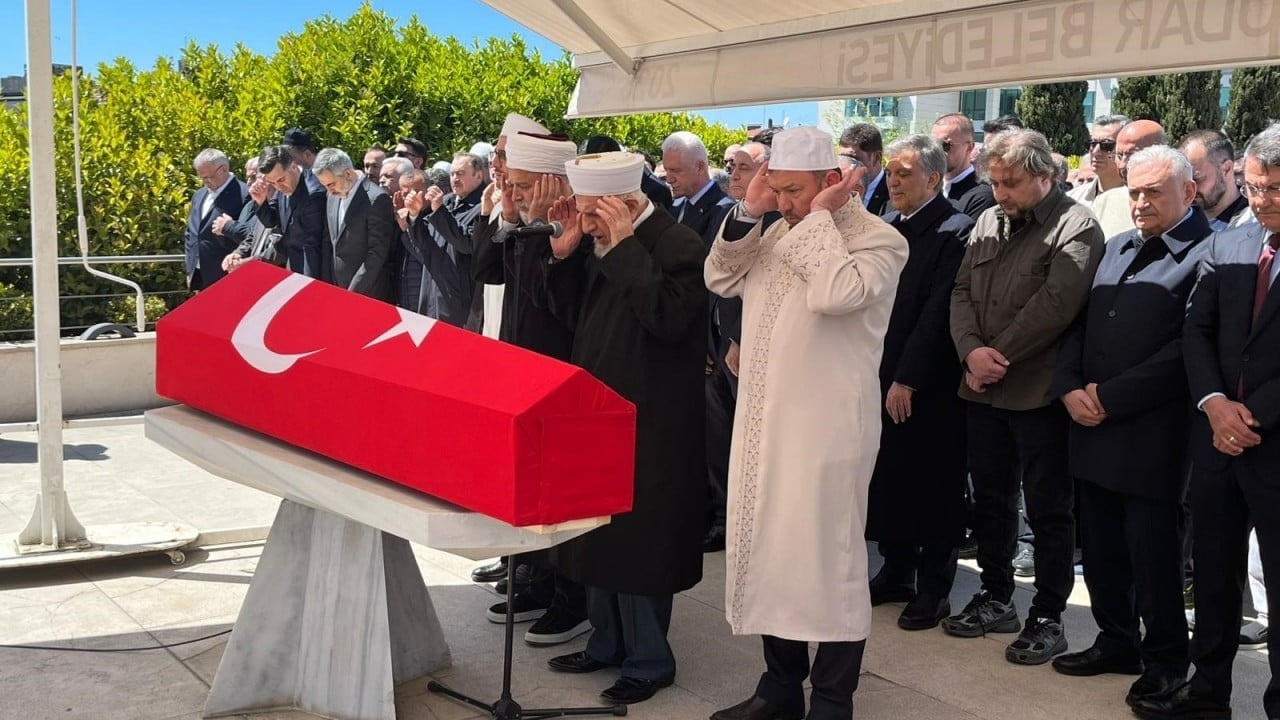 Foto - AK Partili eski milletvekili son yolculuğuna uğurlandı