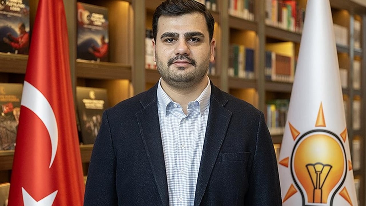 Foto - AK Partili İnan: Bahanelerin arkasına sığınmayın... Etrafına bakmadan iş yapan CHP’lilerin kafası 