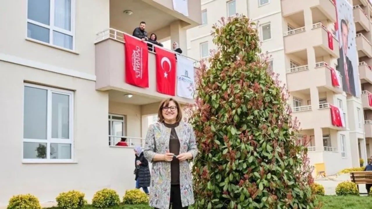 Foto - AK Partili isim Türkiye'ye ilan etti: Çekilişsiz kurasız konut vereceğim ama tek bir şart var