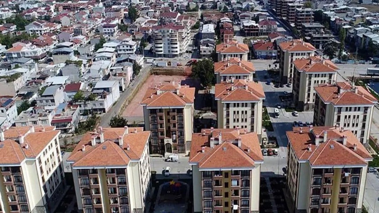 Foto - AK Partili isim Türkiye'ye ilan etti: Çekilişsiz kurasız konut vereceğim ama tek bir şart var