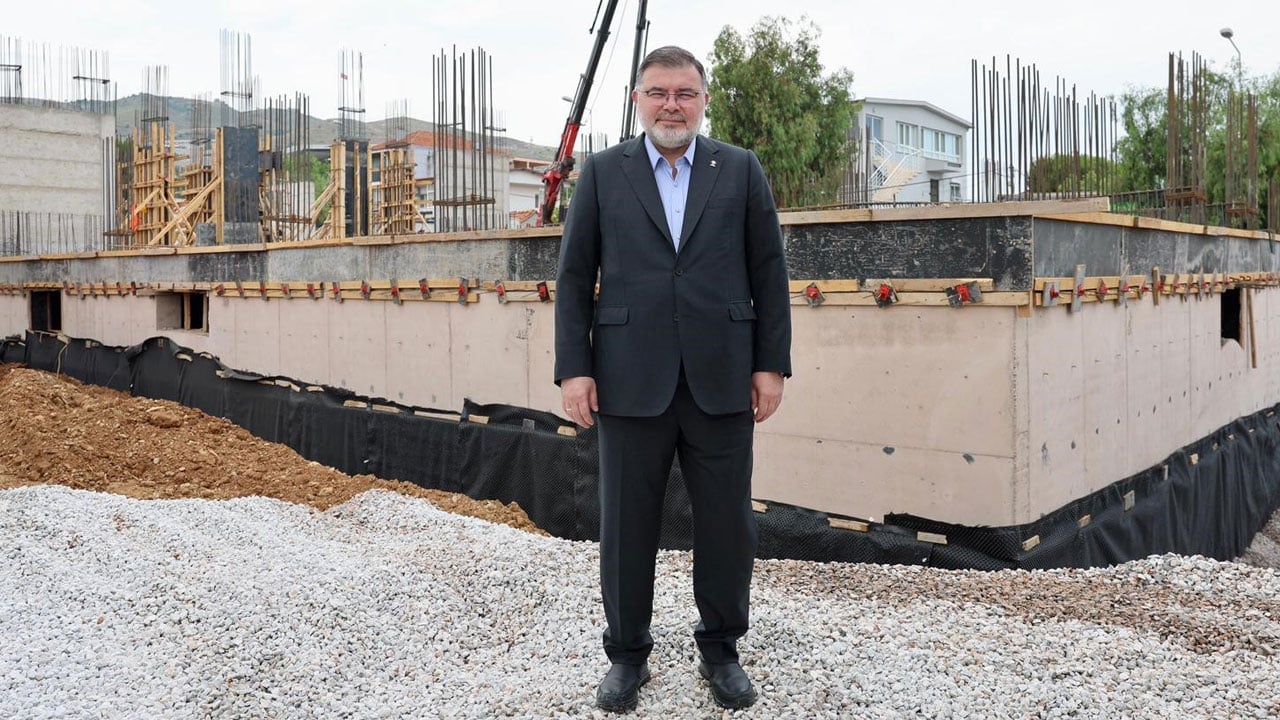 Foto - AK Parti’li Saygılı'dan CHP'ye: Ne millet ne hizmet! Tüm dertleri koltuk kavgası!