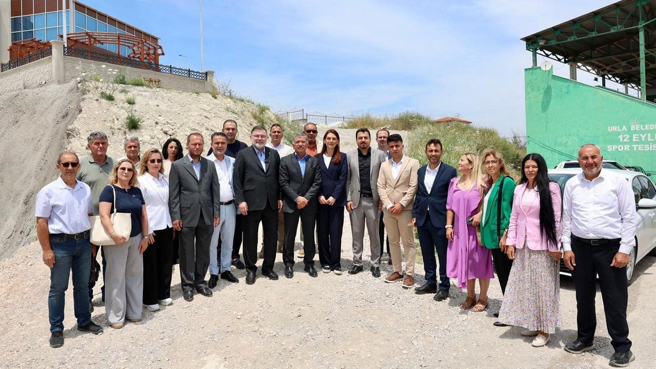 Foto - AK Parti’li Saygılı'dan CHP'ye: Ne millet ne hizmet! Tüm dertleri koltuk kavgası!