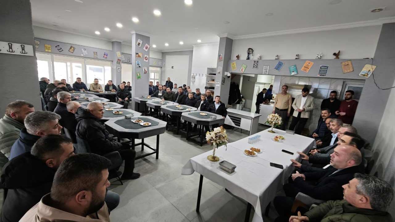 Foto - AK Partili vekil CHP'lileri tek lafıyla bitirdi: Seçim yok ama...