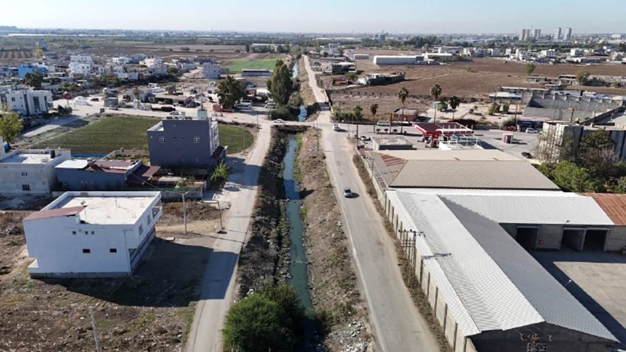 Foto - "AK Partilileri mi işe alacağız, tabii ki CHP’lileri alırım" diyen CHP’li Zeydan halkın canına okudu! Adanalılar nefes bile alamıyor