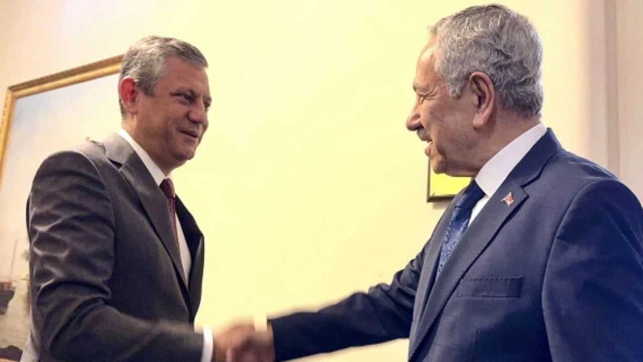 Foto - AK Parti’nin karın ağrısı Arınç, Özel’le görüşmüştü! CHP kanadından "Ramazan" kılıflı örtbas geldi 