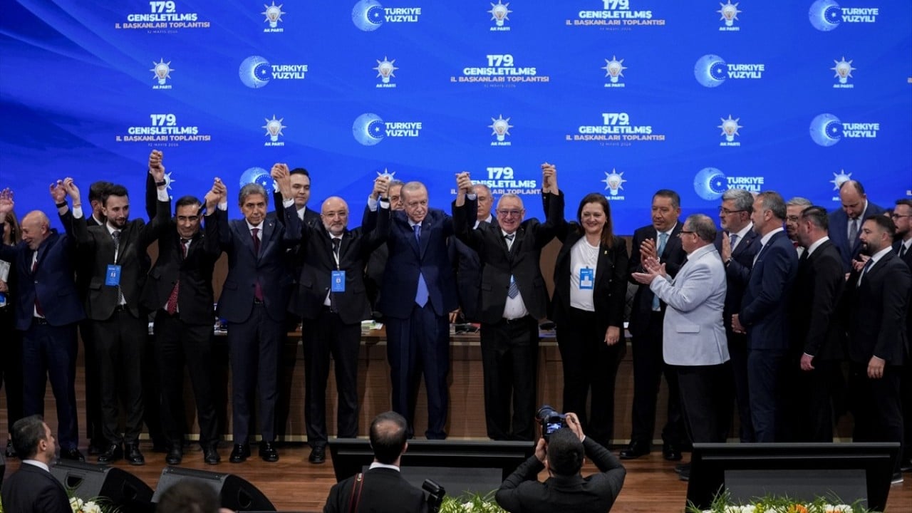 Foto - AK Parti’ye katılımlar hakkında konuştu! Erdoğan’dan muhalefeti yerle bir eden açıklama