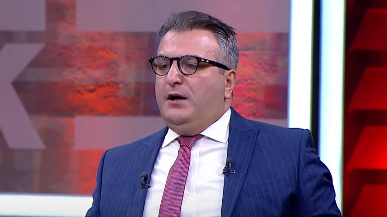 Foto - AK Parti’ye yakın Cem Küçük’ten şaşırtan "İmralı" çıkışı! "CHP haklı" dedi, herkesi ters köşe yaptı