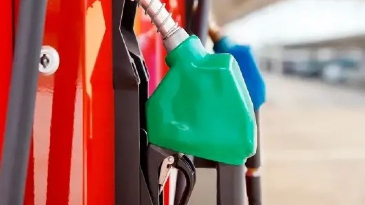 Foto - Akaryakıt fiyatlarındaki devasa zamma saatler kala hükümet hiç hesapta olmayan adımı attı