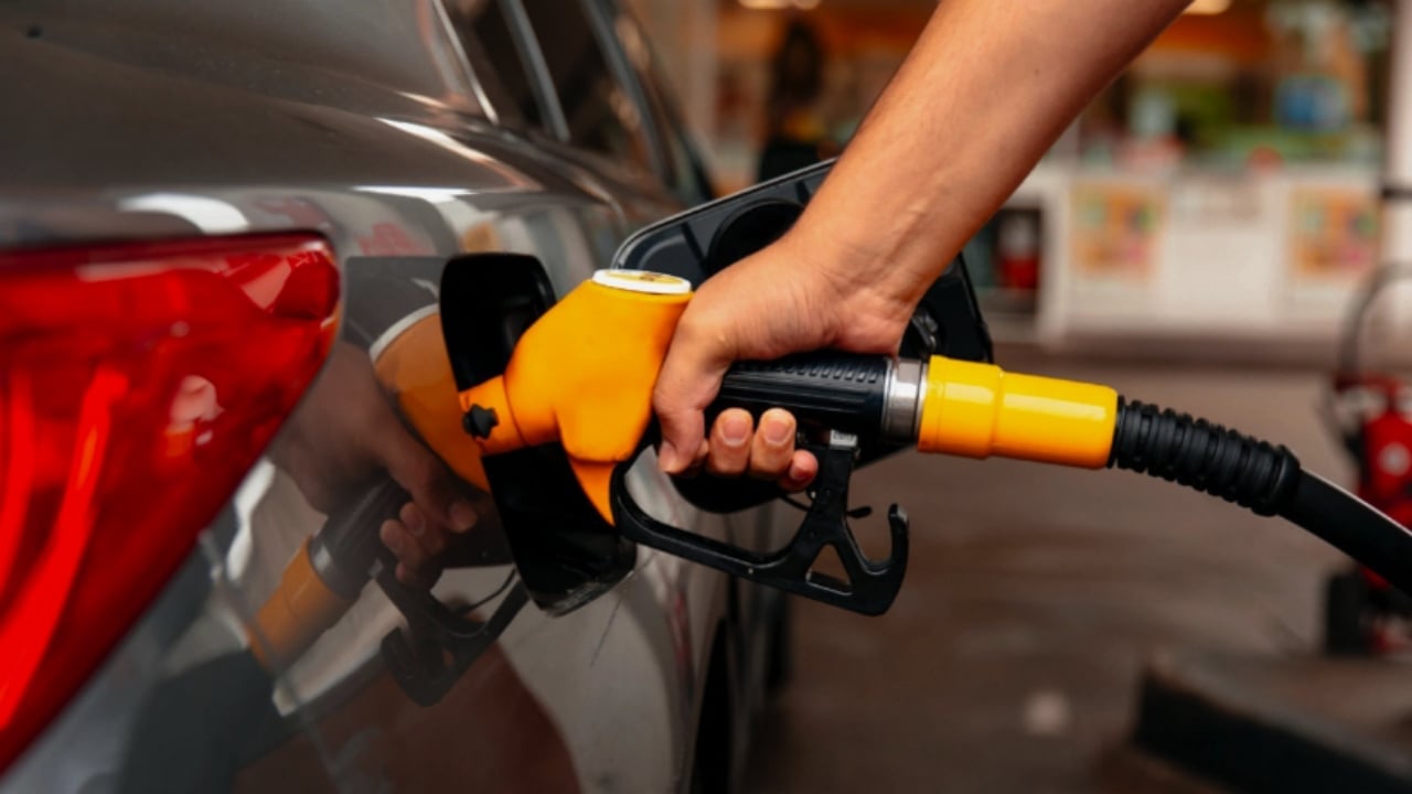 Foto - Akaryakıtta rekor zamlardan sonra müjdeli haber! Tarih verildi, kallavi indirim geliyor