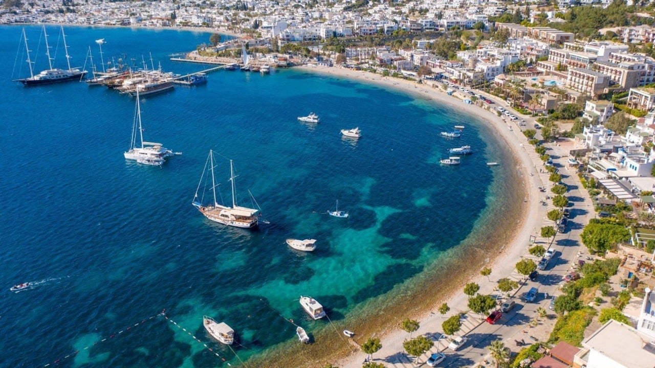 Foto - Akdeniz'de 26,9 milyar liralık yatırım! Bakan Ersoy duyurdu: Türkiye kültür ve turizmde küresel güç olmaya devam ediyor 